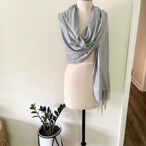 ❌SOLD❌ Long Dove Gray Pashmina Scarf Wrap